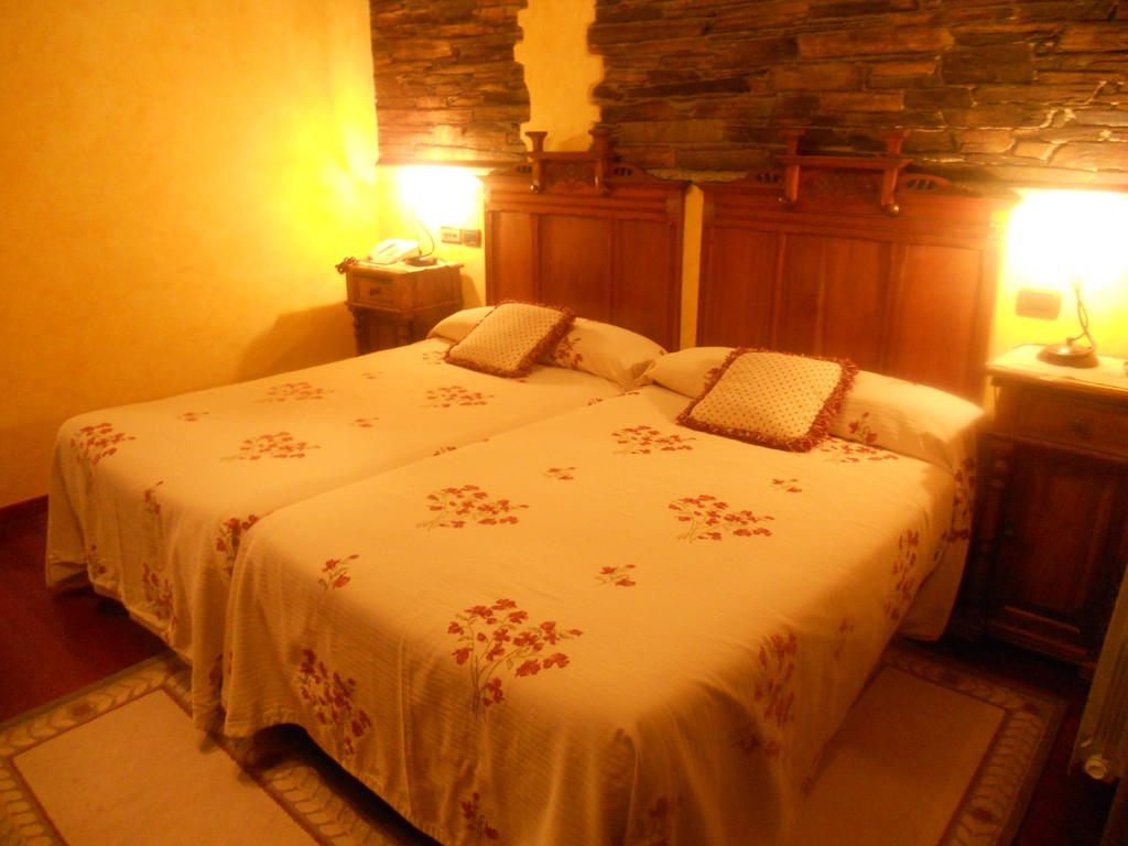 Hotel Taramundi Extérieur photo