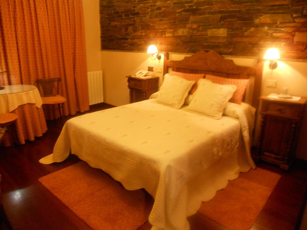 Hotel Taramundi Chambre photo