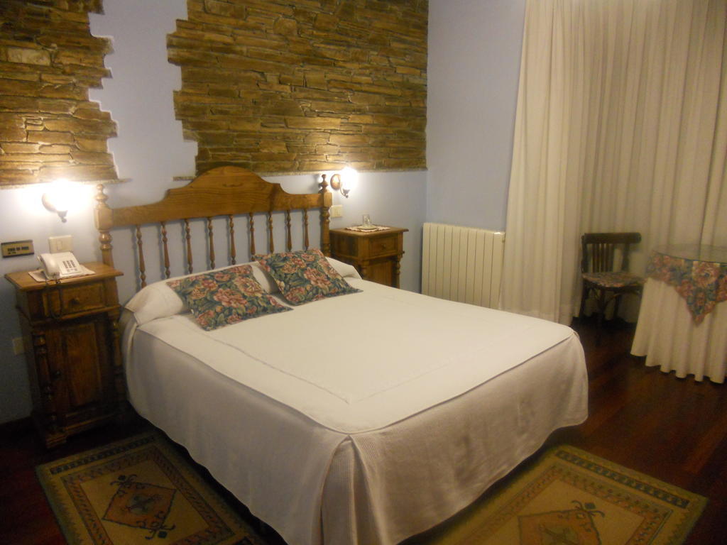 Hotel Taramundi Chambre photo
