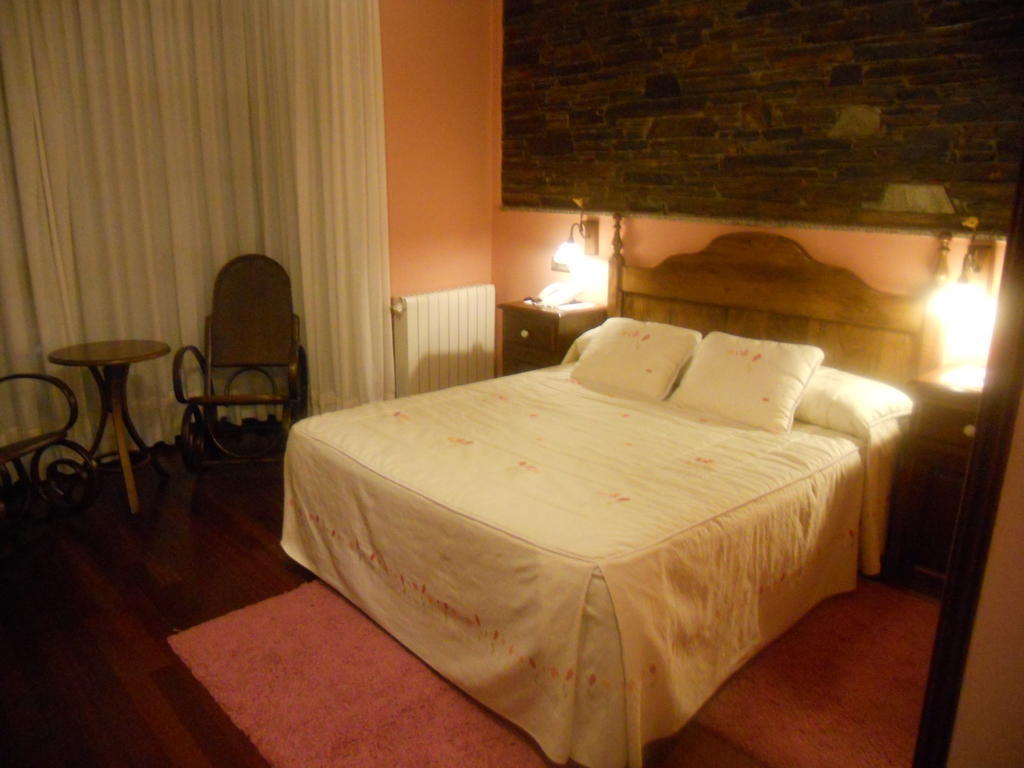 Hotel Taramundi Chambre photo